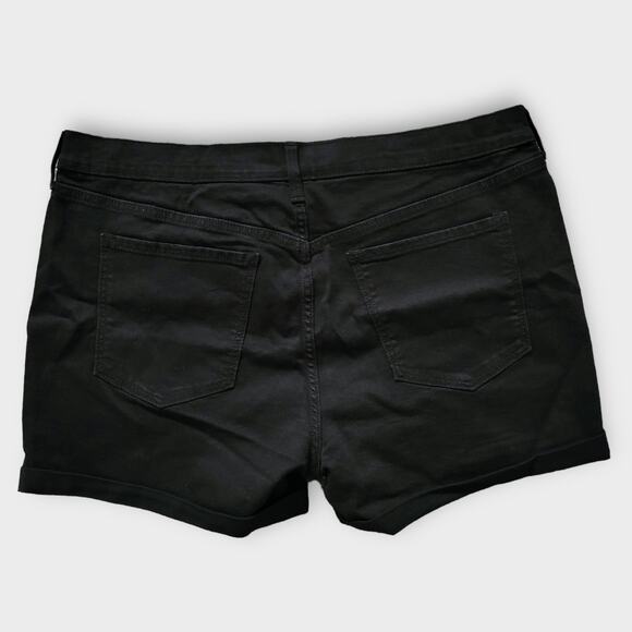 Old Navy Boyfriend High Rise Black Jack Denim Black 3" Shorts Women Sz 18 - Picture 2 of 7